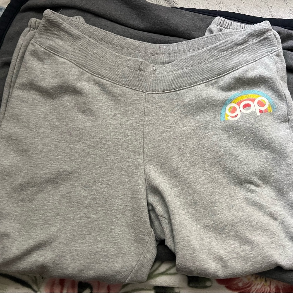 GAP Gray Heather Joggers Soft Sweatpants